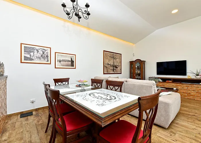 Holiday home Olgica 2269