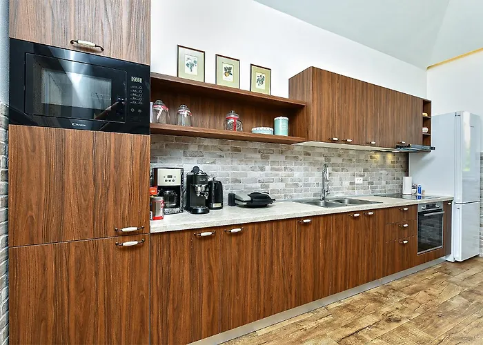 Vikendica Olgica 2269 Pula